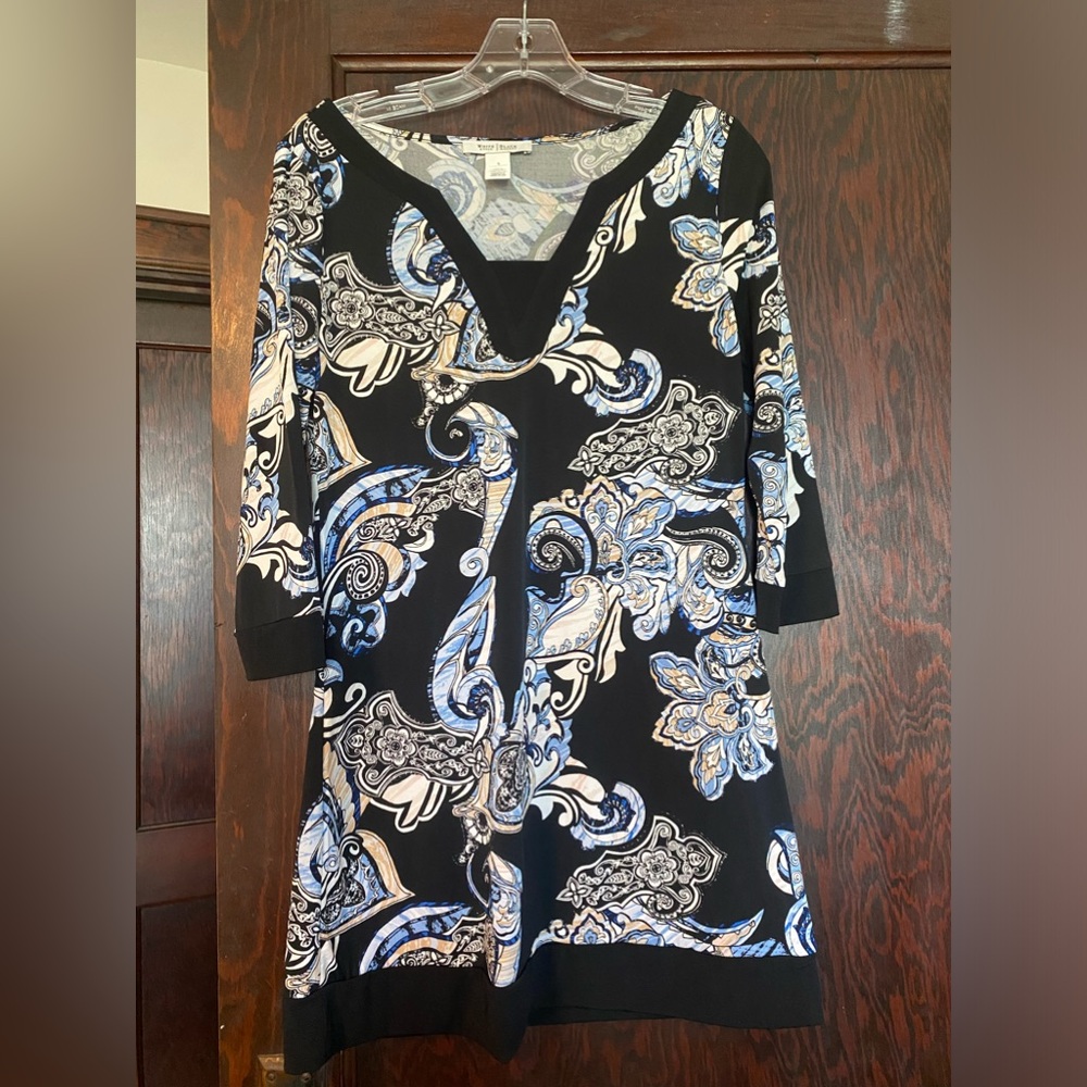 3/4 Black and Blue Print Dress